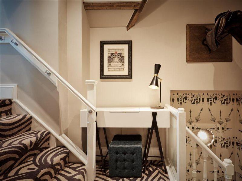 Oddfellows On The Park Cheadle  Exteriör bild The interior of the hotel