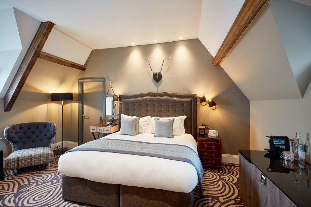 Oddfellows On The Park Cheadle  Exteriör bild A bedroom at The Ivy Collection