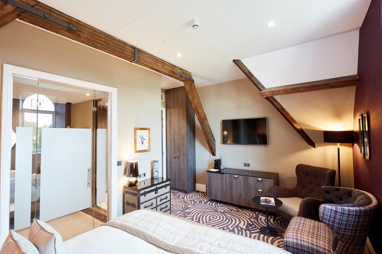 Oddfellows On The Park Cheadle  Exteriör bild Suite at the Hotel de la Poste